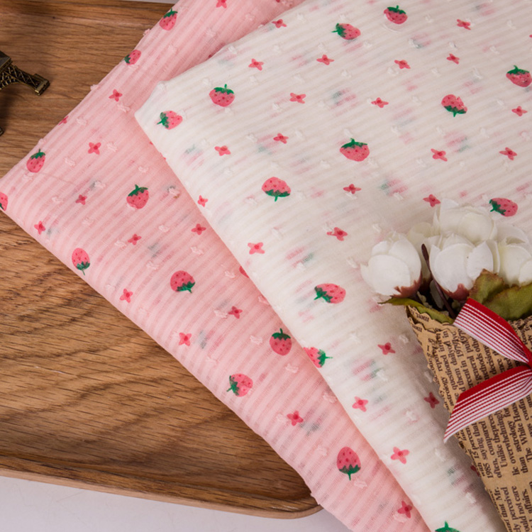 Home Textiles Discount - 145x50cm 60s ソフト薄手コットンストライプカットアウト小さなイチゴプリント生地子供服ホームデコレーション縫製布用