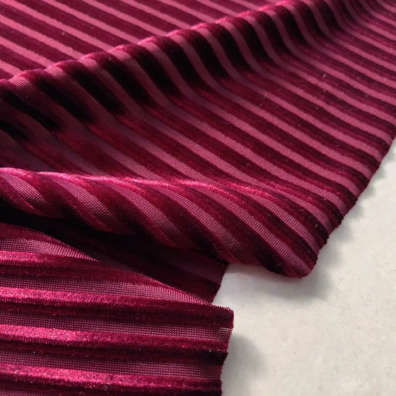 Home Textiles Luxury Curtains - 絹のような縞模様のベルベット生地,ドレスや家庭用の豪華な生地,柔らかいテキスタイルカーテン