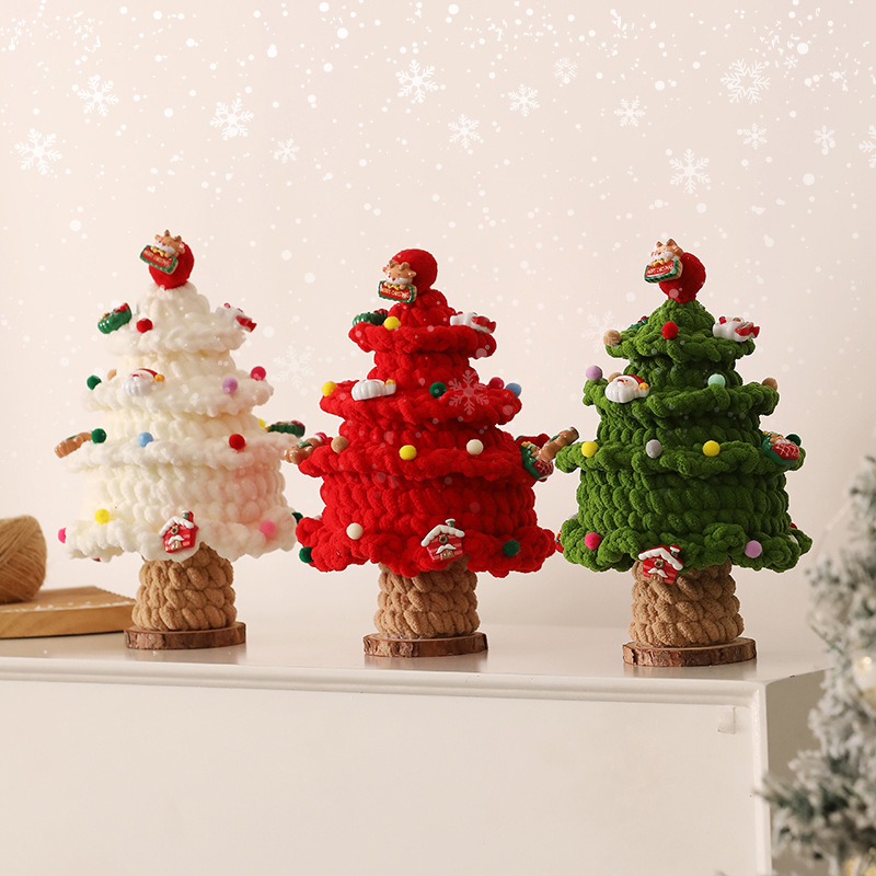 手編みのクリスマスツリーフィギュアオーナメント、完成品の糸織 - Home Textiles Today のレビューと価格