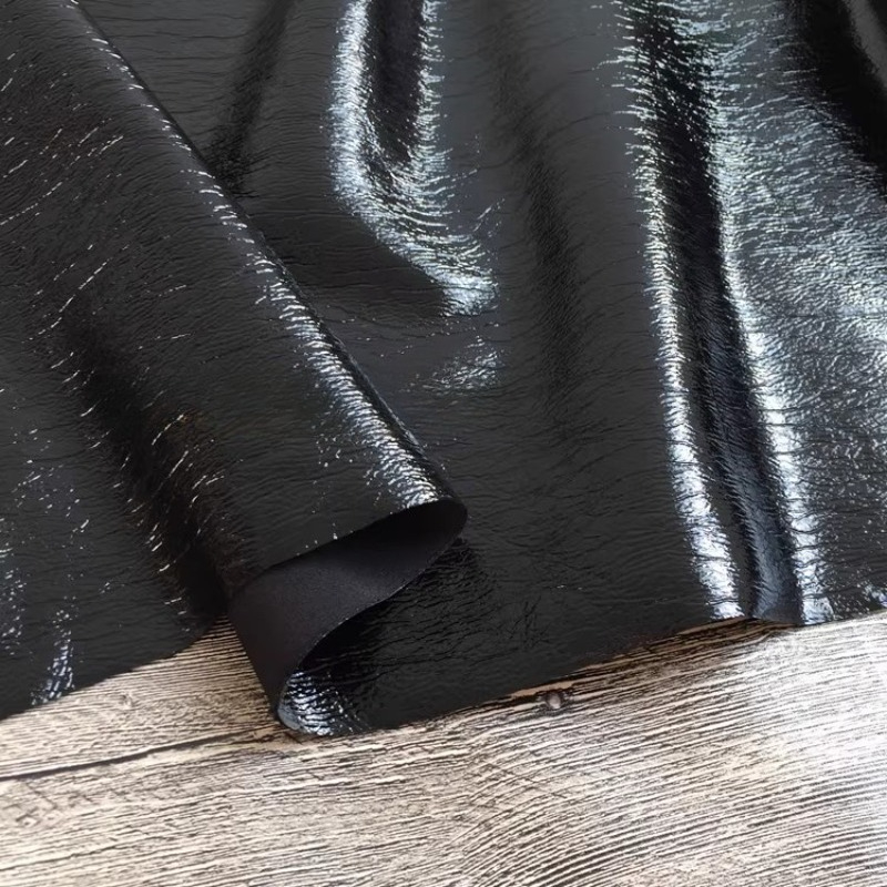 純黒の質感PUレザー光沢のあるレザーコートデザイナー生地卸売 - Home Textiles Wholesale のレビューと価格