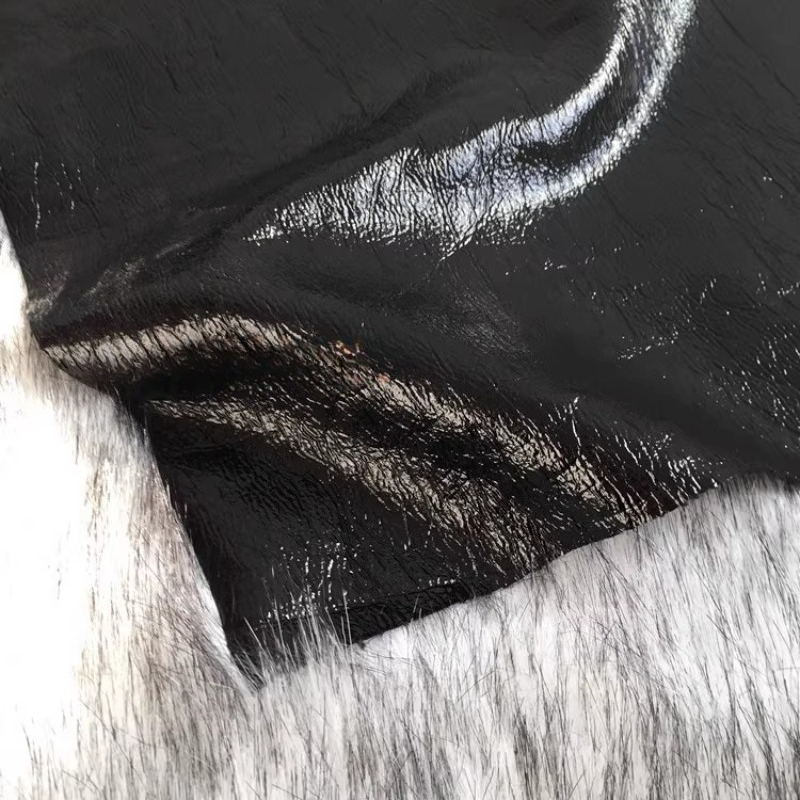 純黒の質感PUレザー光沢のあるレザーコートデザイナー生地卸売 - Home Textiles Wholesale のレビューと価格