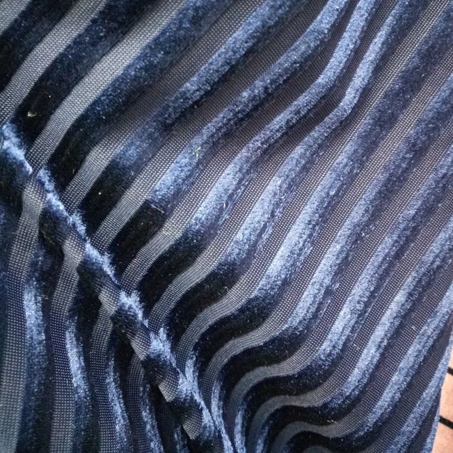 絹のような縞模様のベルベット生地,ドレスや家庭用の豪華な生地 - Home Textiles Luxury Curtains のレビューと価格